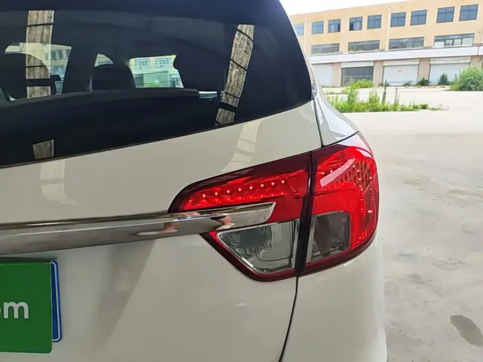 Buick Envision Plus