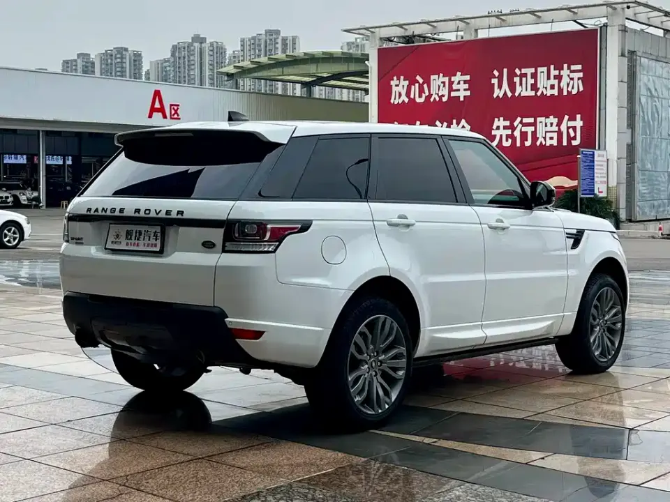 Land Rover Sport