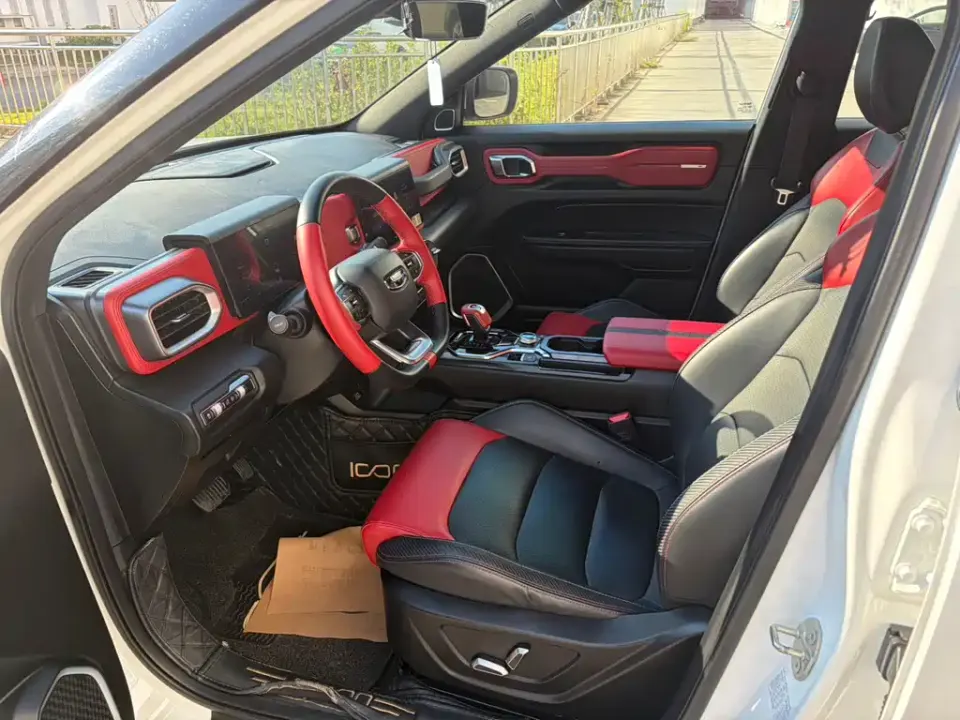 Geely ICON