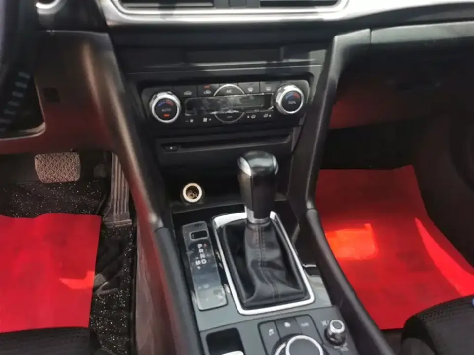 Mazda 3 Axela