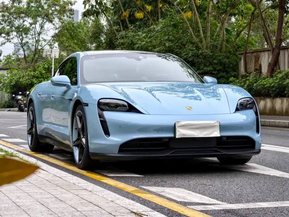 Porsche Taycan