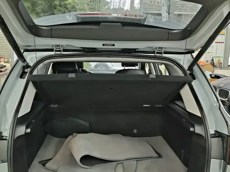 Roewe RX5 New Energy