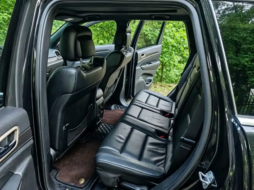 Jeep Grand Cherokee (Import)