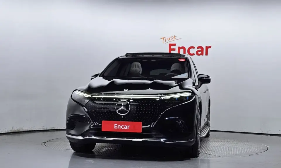 Mercedes-Benz EQS