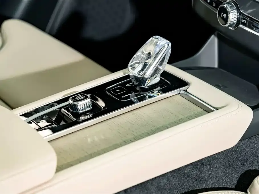 Volvo XC90 PHEV