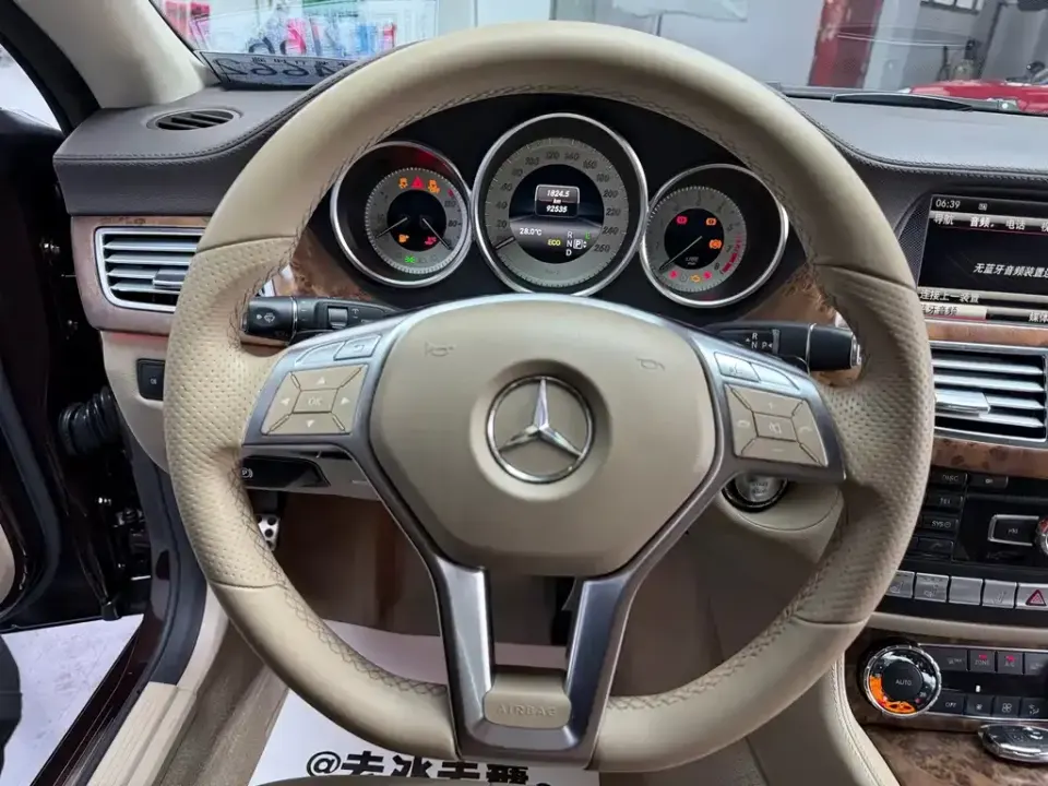 Mercedes-Benz CLS
