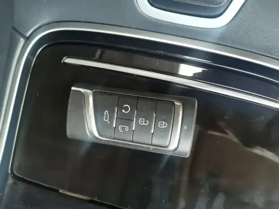 GAC Trumpchi M8
