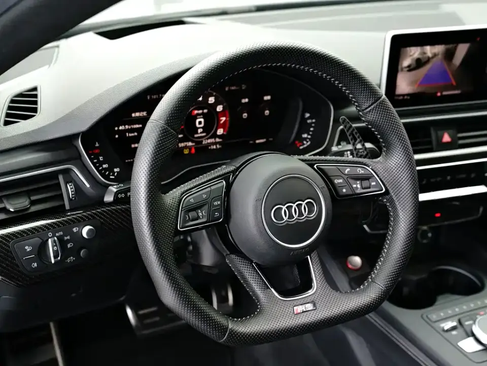 Audi RS 5