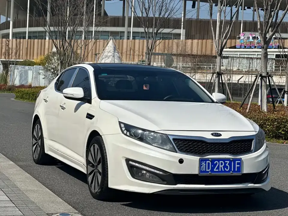 Kia K5
