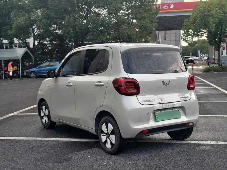 Wuling MINIEV