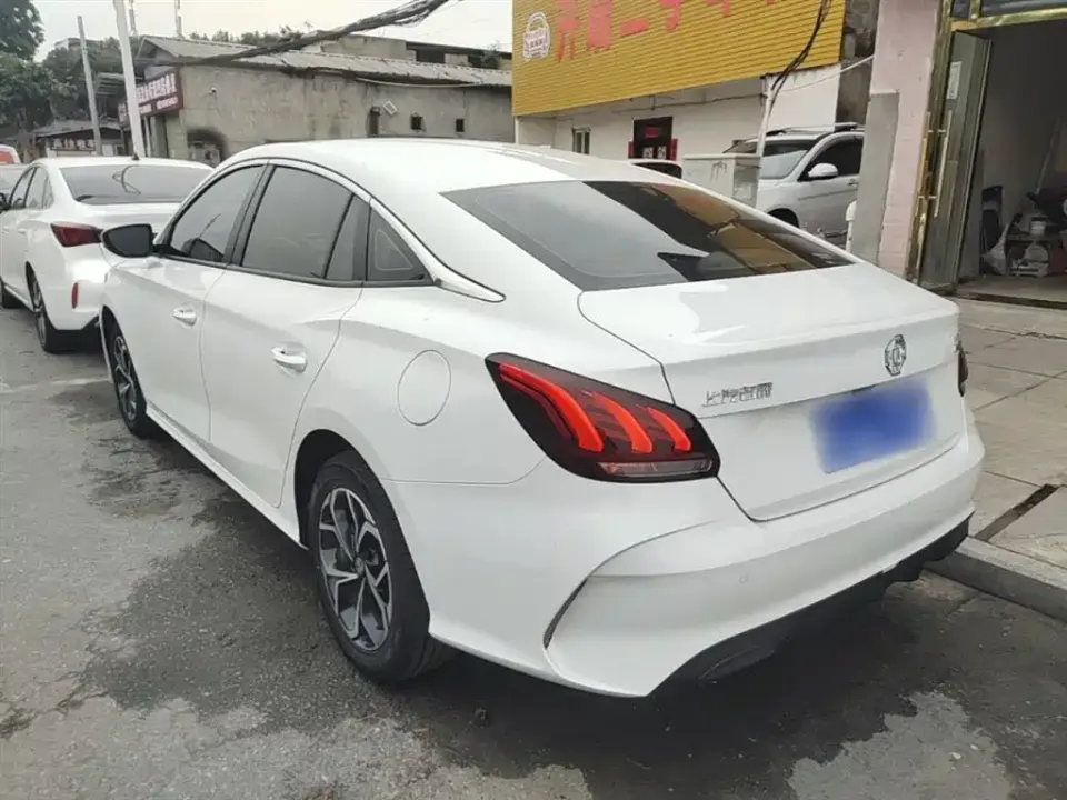 MG MG5