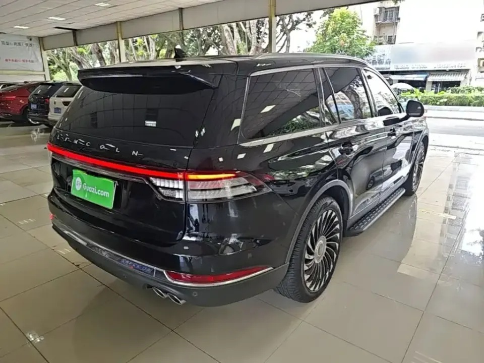 Lincoln Aviator (Import)