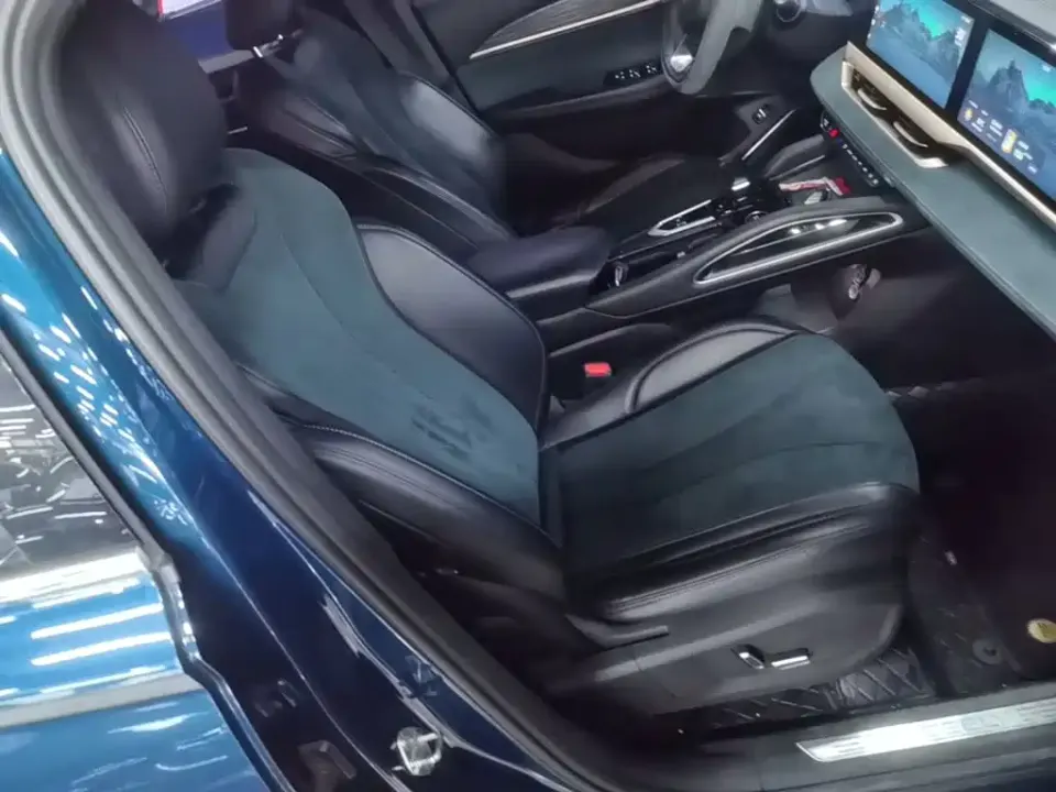 Geely Xingyue L