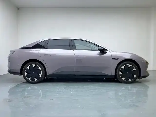 Xpeng M03