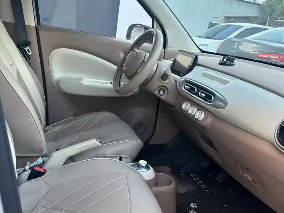 Wuling MINIEV