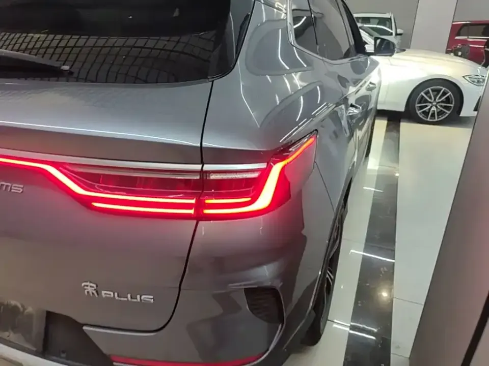 BYD PLUS
