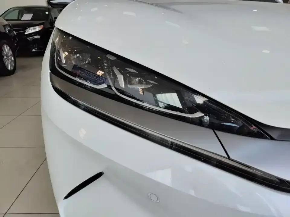 BYD Qin L