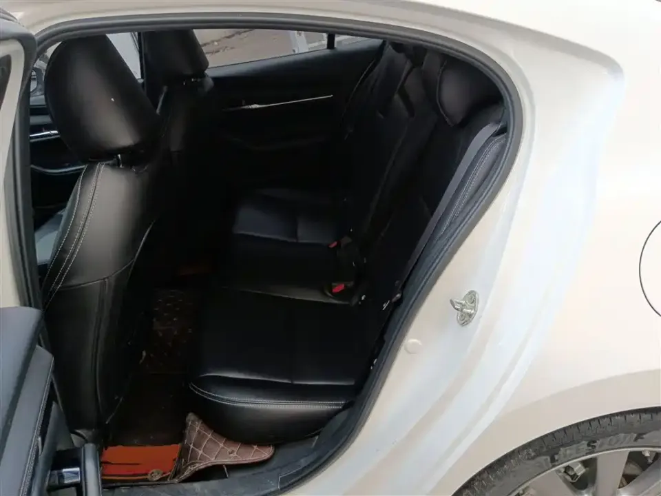Mazda 3 Axela