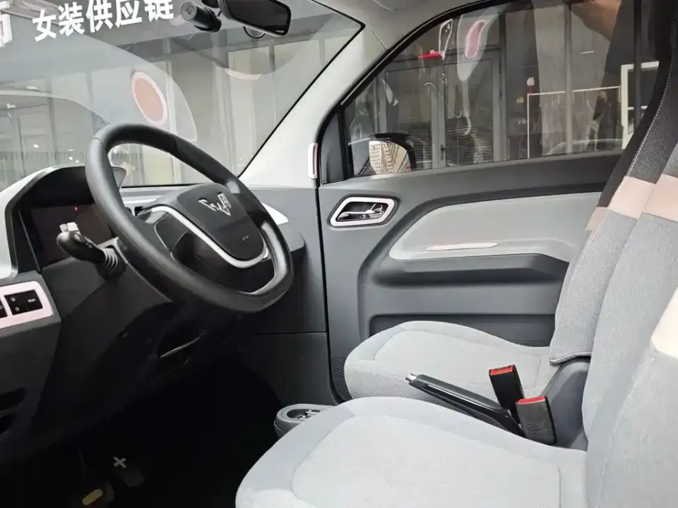 Wuling MINIEV