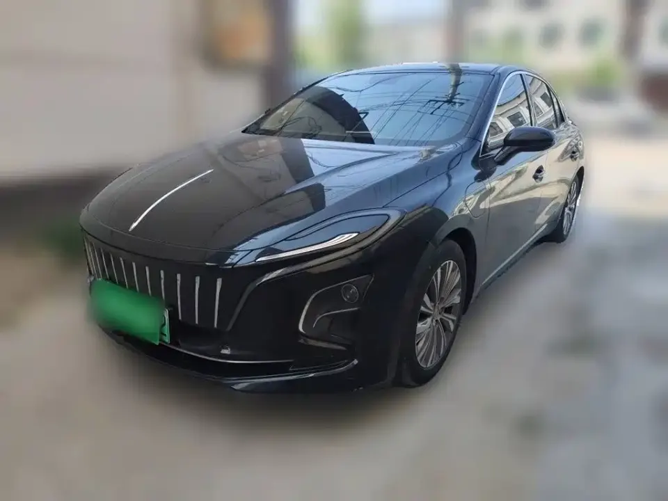 Hongqi Hongqi E-QM5