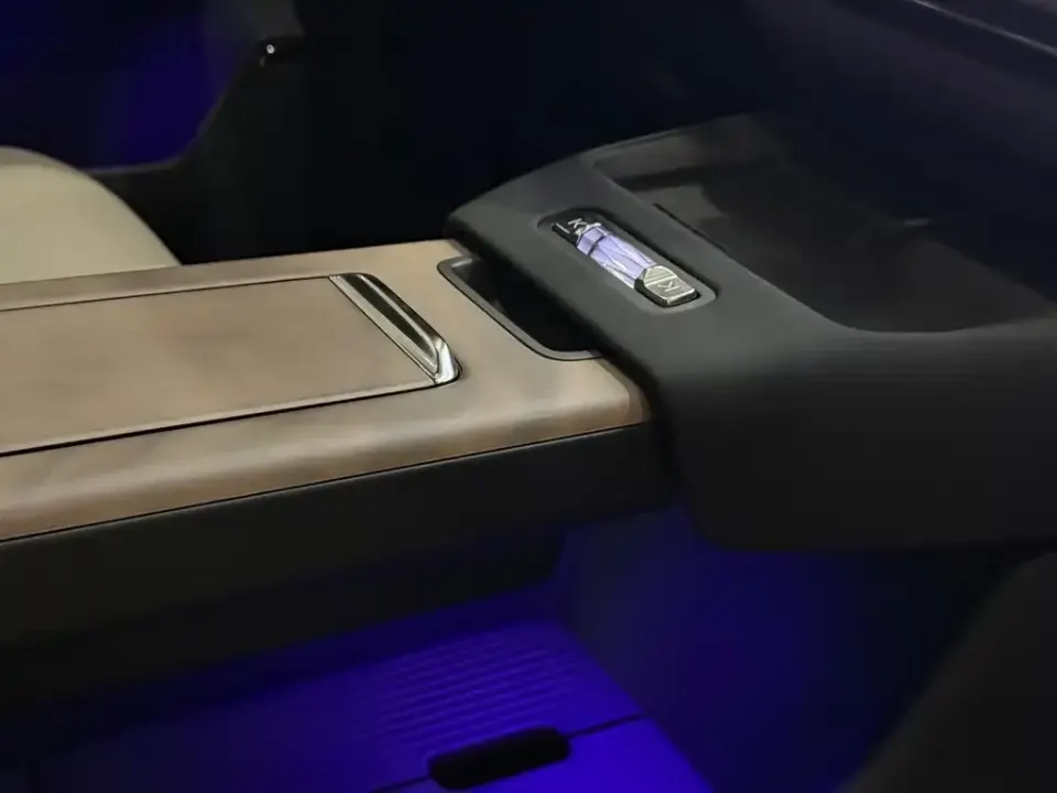 Volvo XC70 PHEV