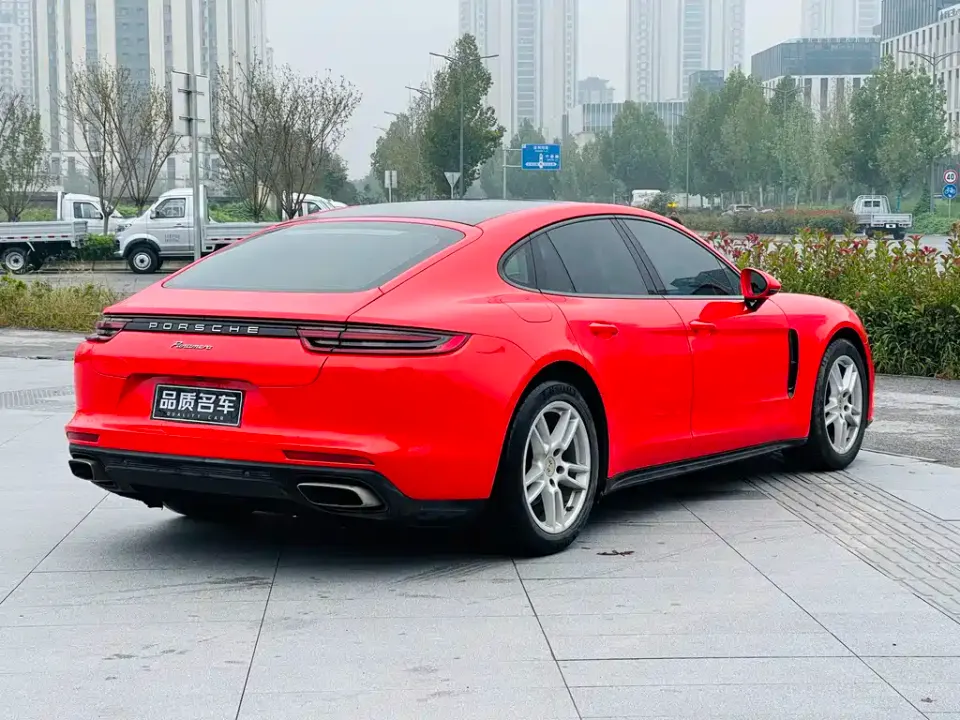 Porsche Panamera
