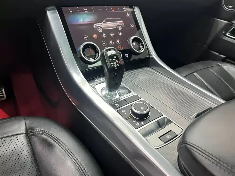 Land Rover Sport