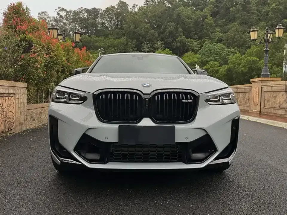 BMW X4 M