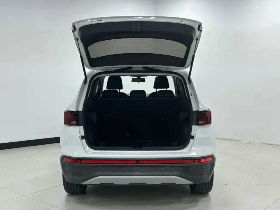 Jetta VS5