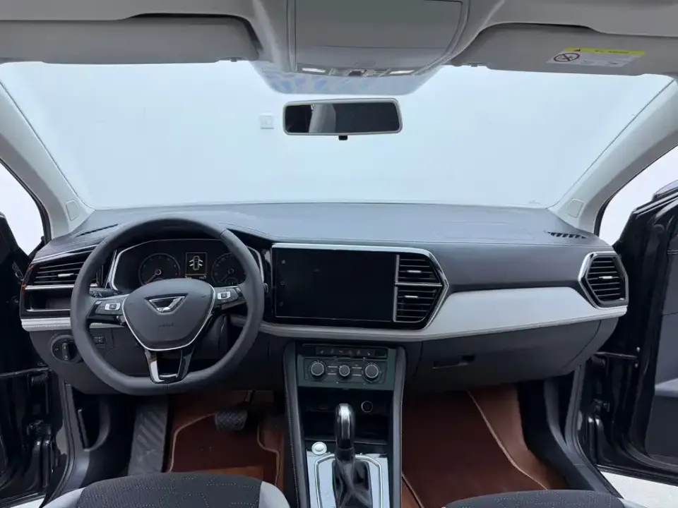 Jetta VS7