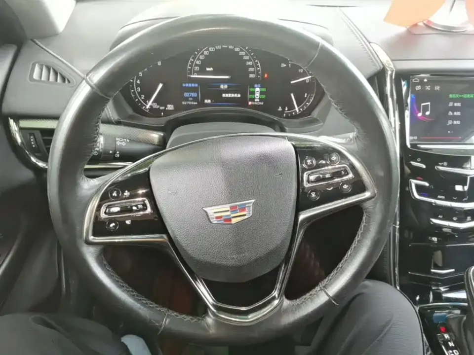 Cadillac ATS-L