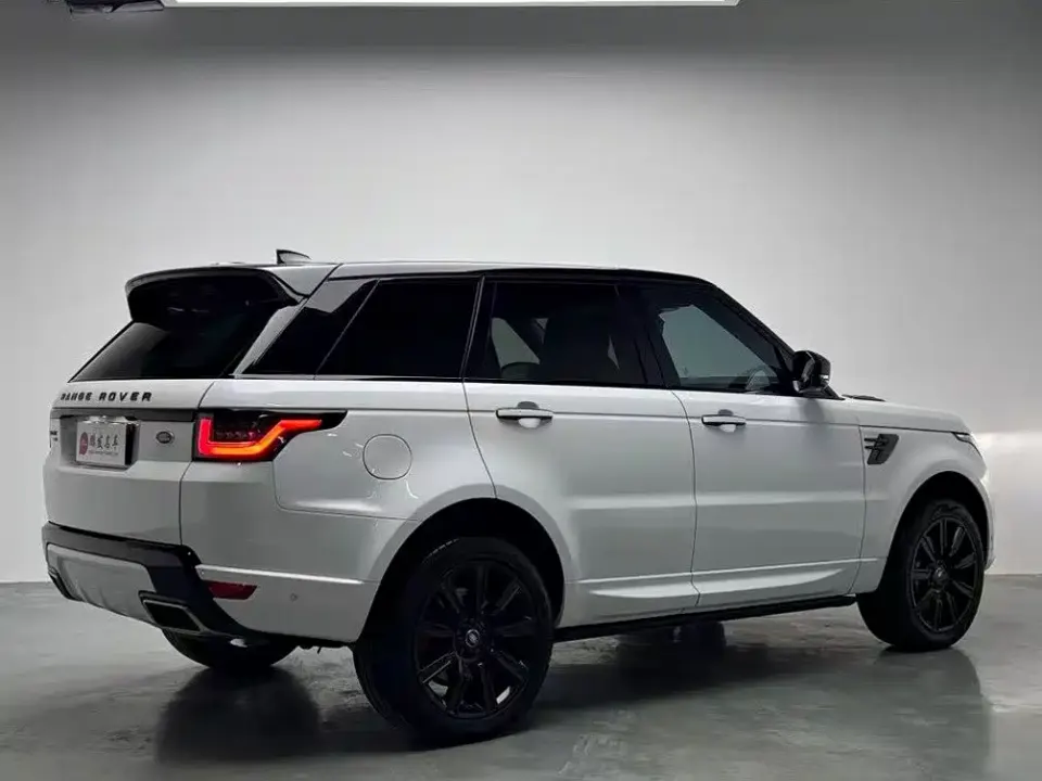 Land Rover Sport