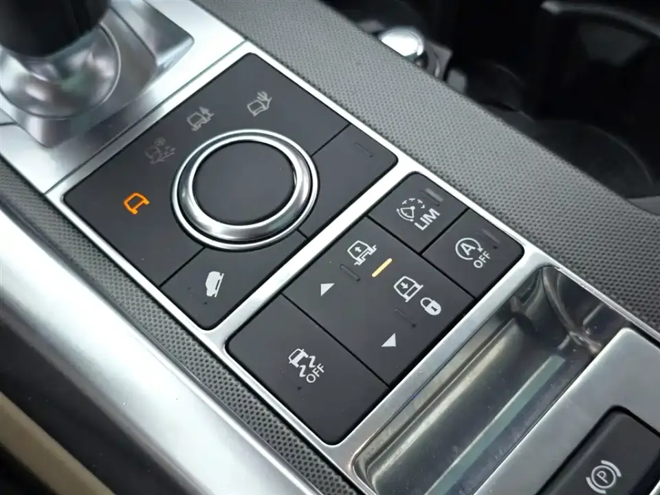 Land Rover Sport