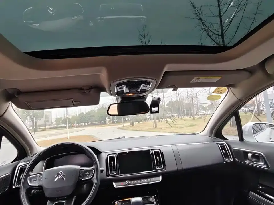 Citroen C6