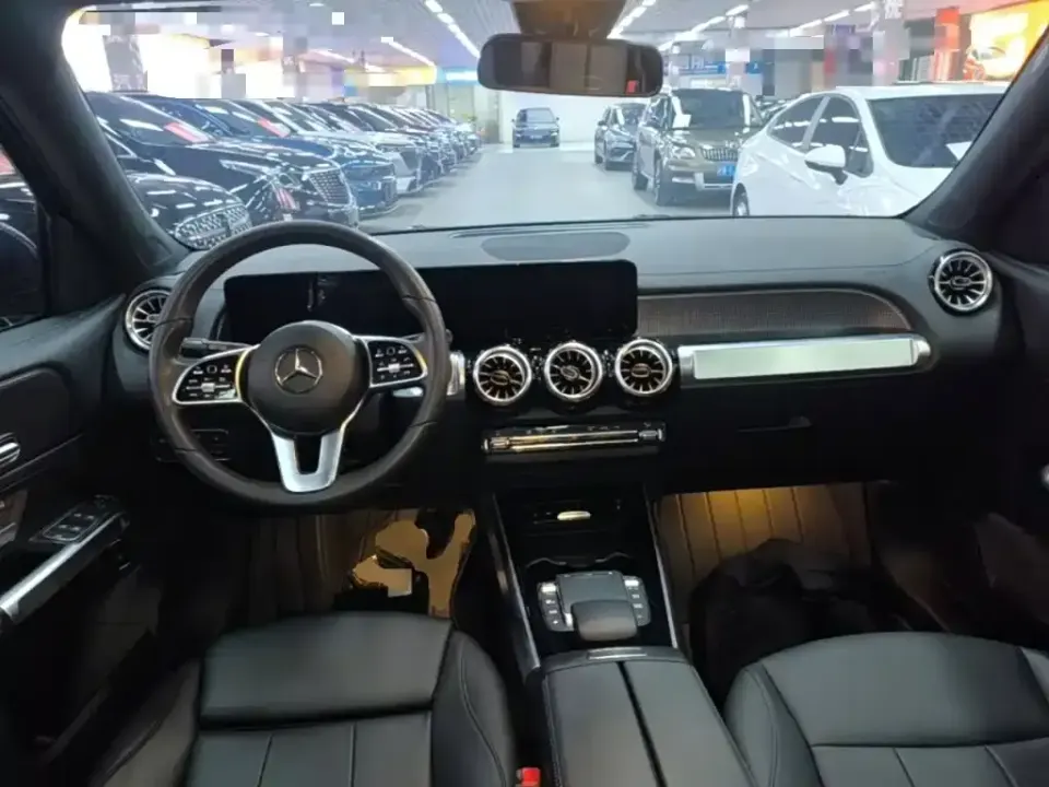 Mercedes-Benz GLB