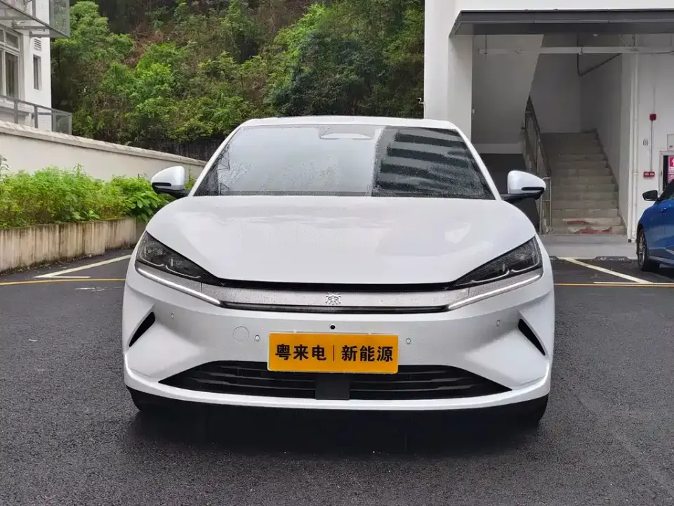 BYD Qin L