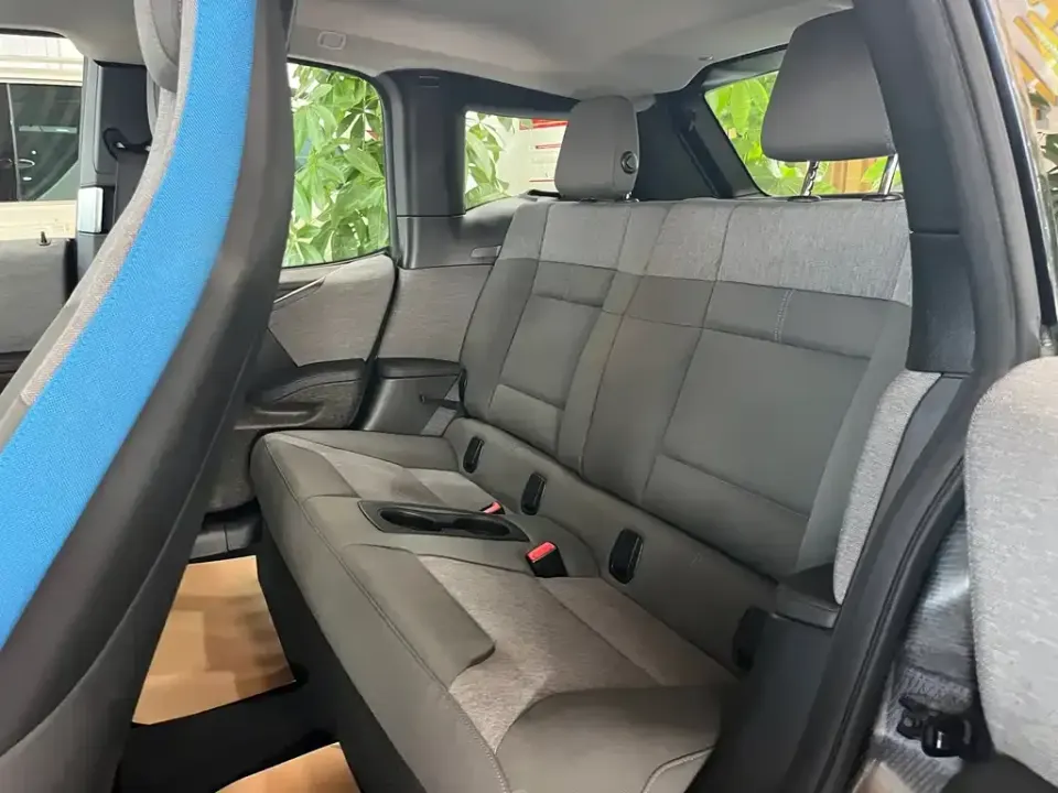 BMW i3 (Import)