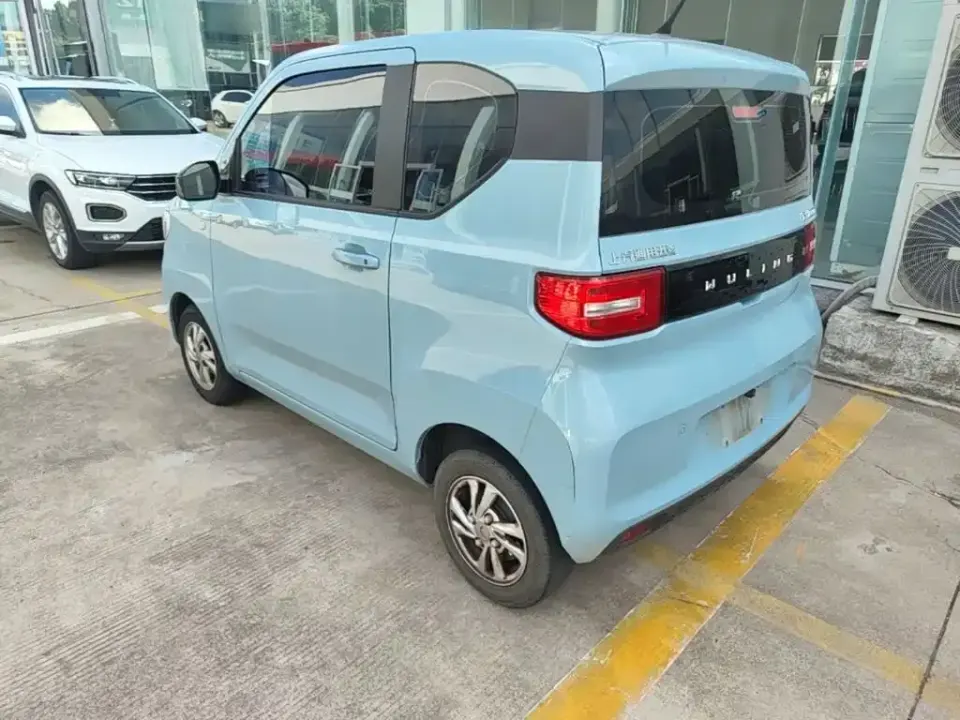 Wuling MINIEV