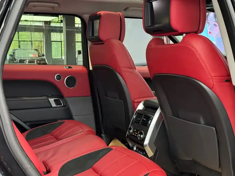 Land Rover Sport