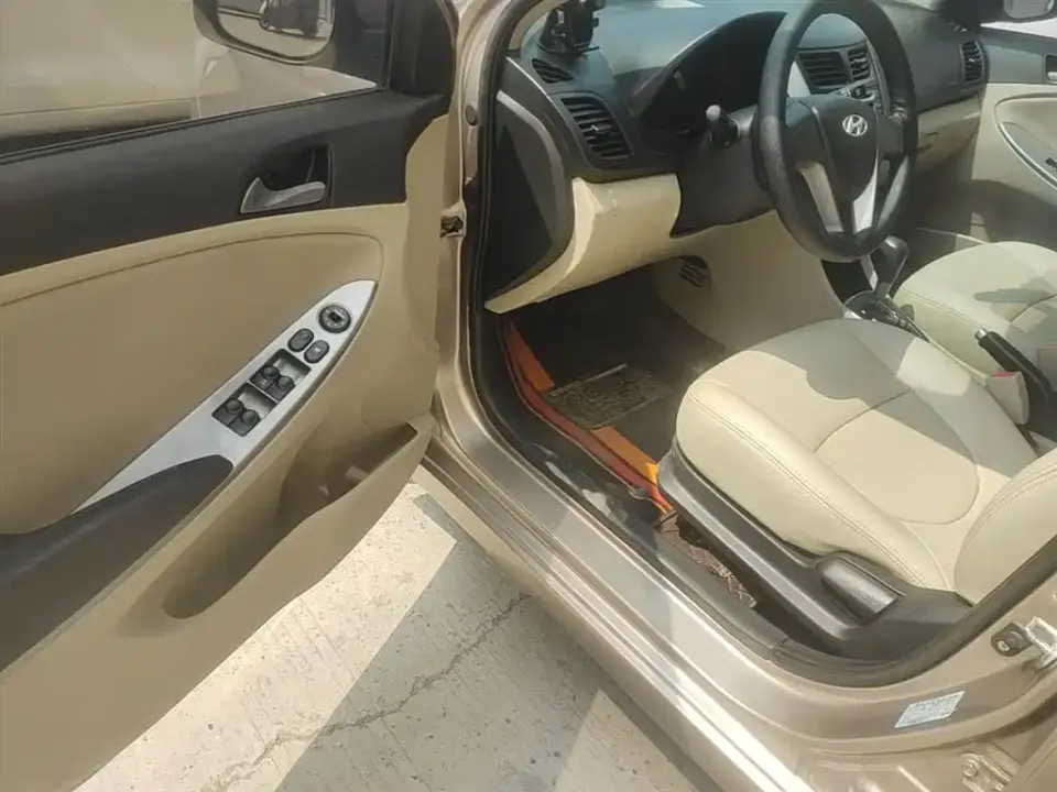 Hyundai Verna