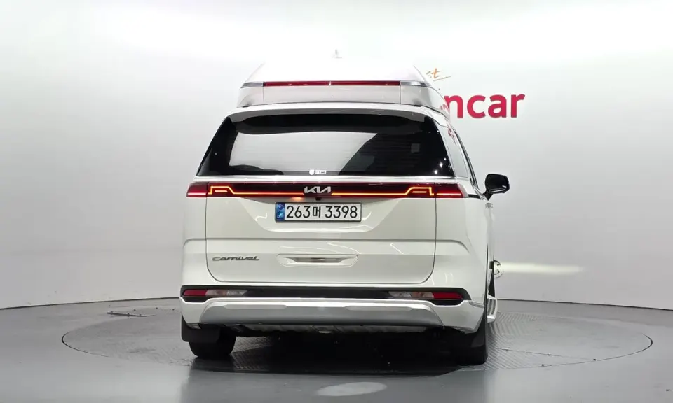 Kia Canival