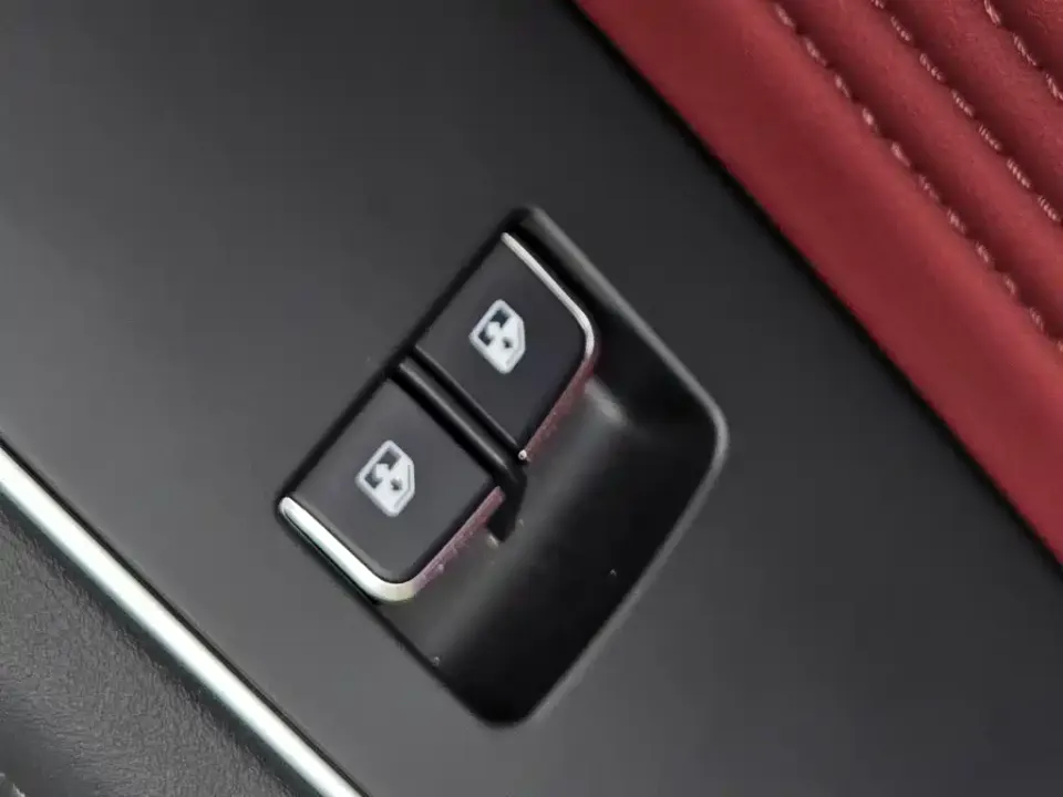 Hongqi Hongqi HS5