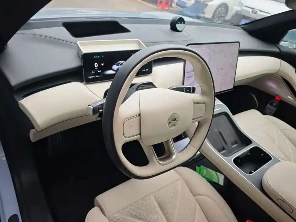 Nio ET5T