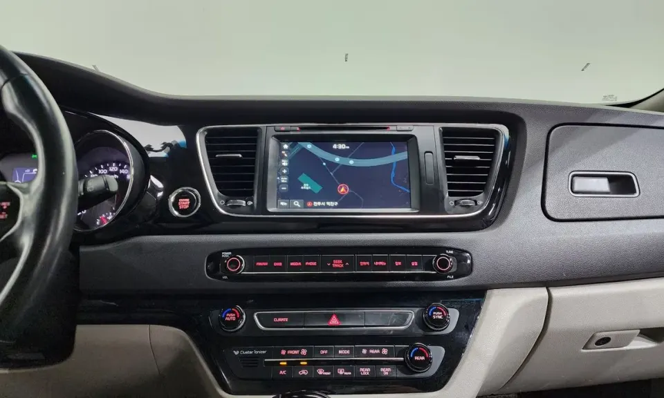 Kia Canival