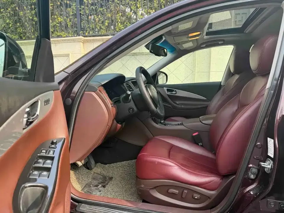 Infiniti QX50 (Import)