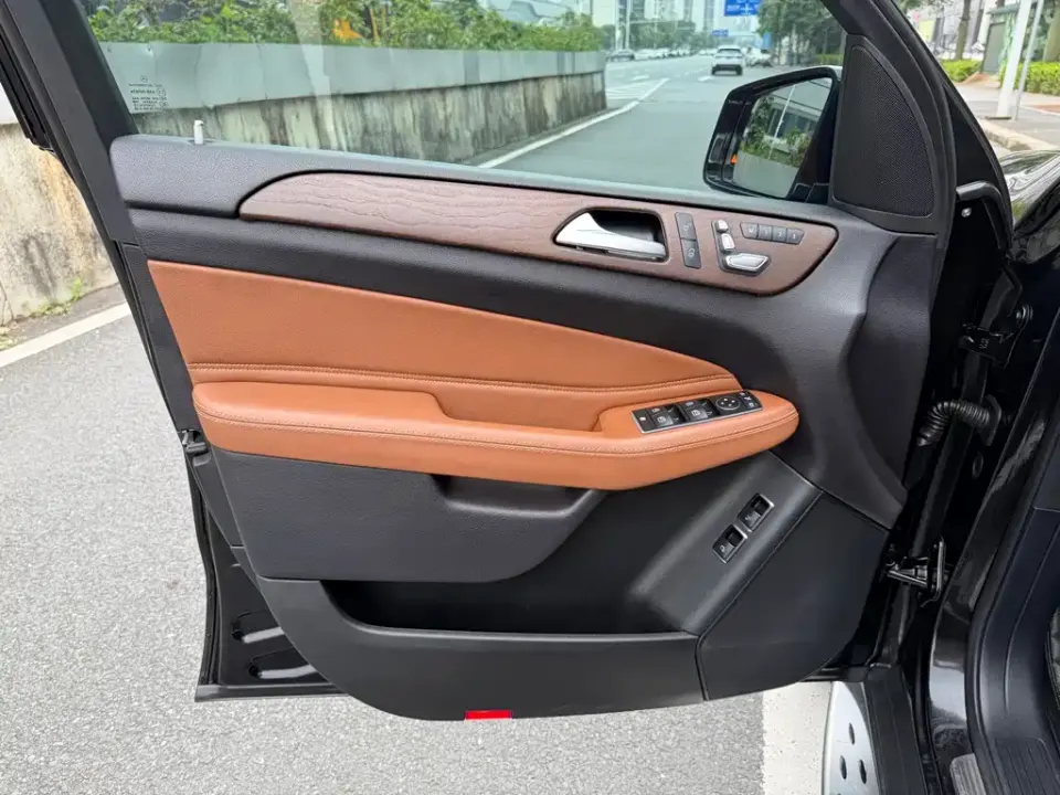 Mercedes-Benz GLS