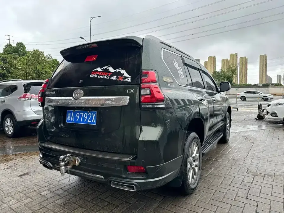 Toyota Prado