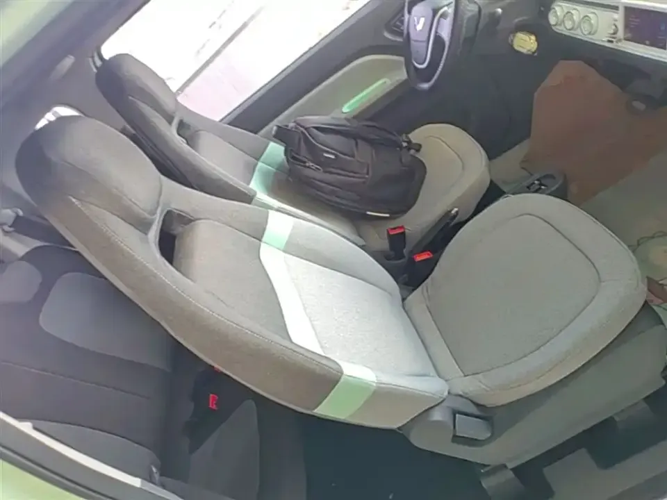 Wuling MINIEV