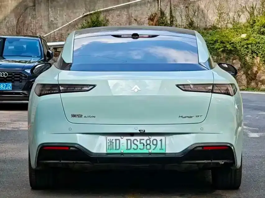 Hyper GT