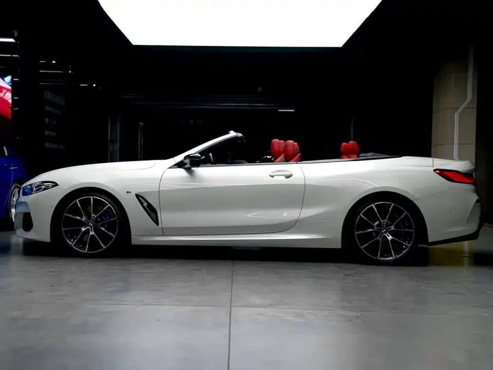 BMW 8 Series